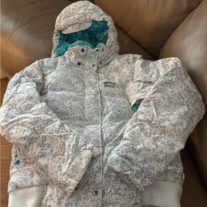 Like new ski/snowboard jacket.